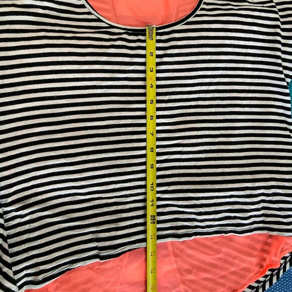 Rue21 X-Large Black and White Striped with Peach Color underlay - Picture 3 of 6